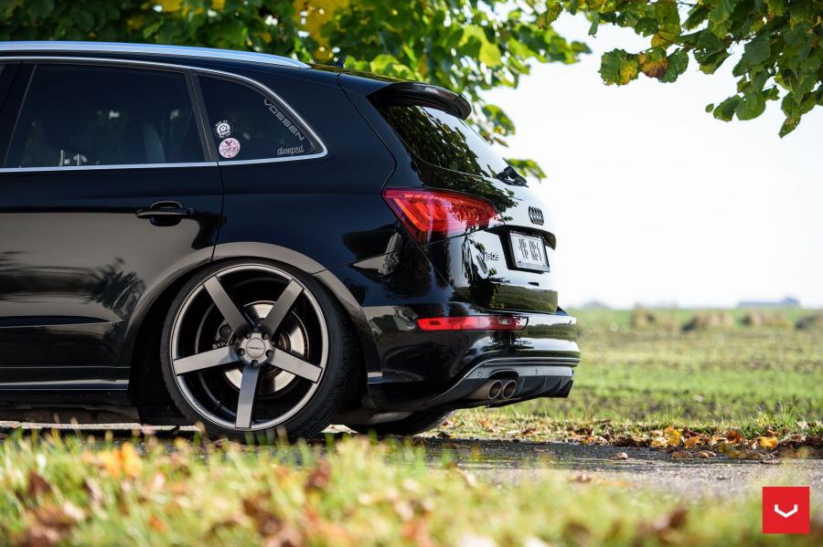 Детали экстерьера Audi SQ5 TDI on Vossen Wheels (CV3R) (8R) 2016 года  (фото 17 из 20)